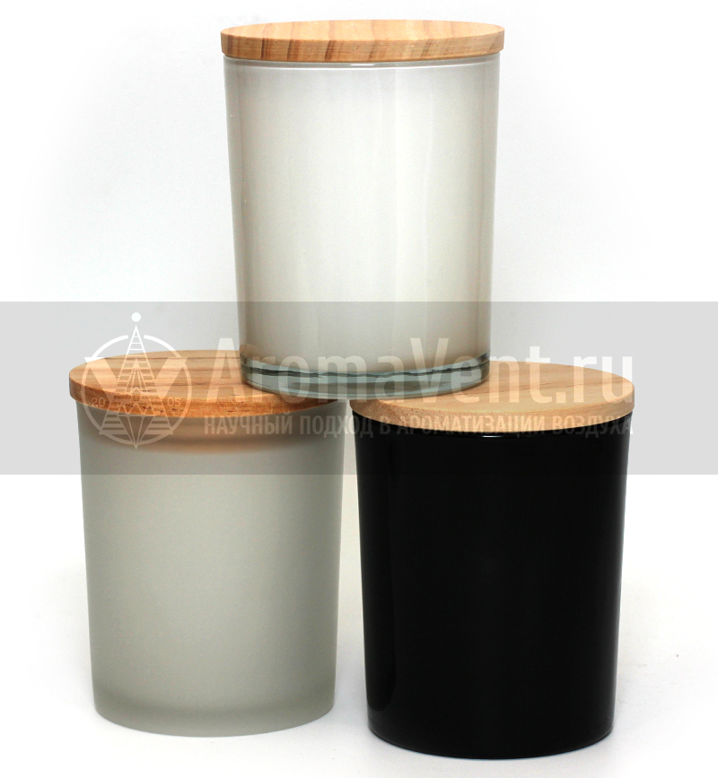 Стеклянный свечной стакан с деревянной крышкой